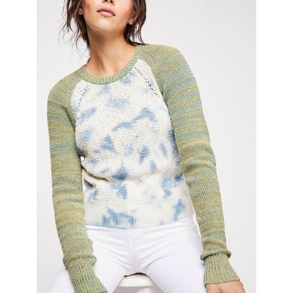 NEW FREE PEOPLE TIE DYE BLEACHED OUT SWEATER - Picture 2 of 5